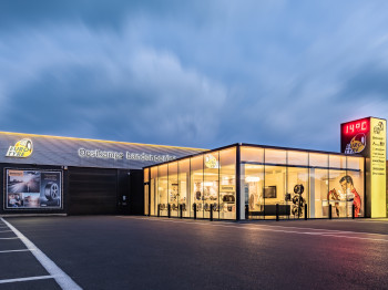 Oostkamps Bandencenter