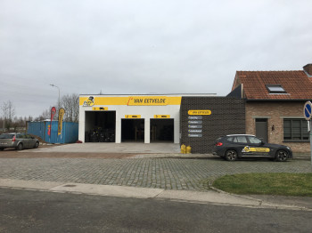 Banden Van Eetvelde